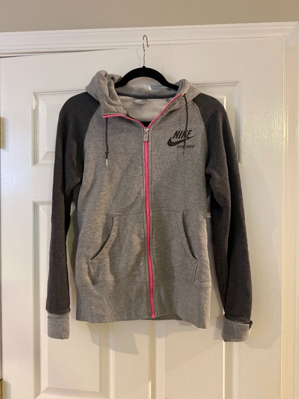 Nike Hoodie Zip Up Sweater